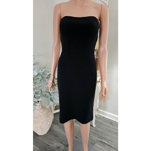 NWT Banana Republic Black Strapless Knee Length Bodycon Petite Dress - Picture 5 of 9
